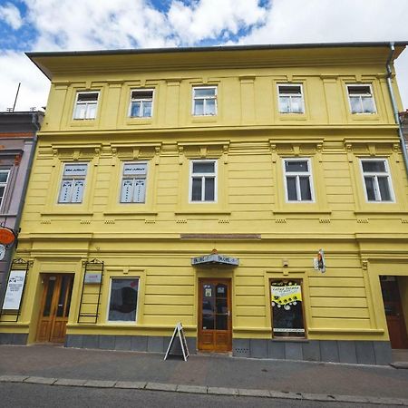 Apartman Centrum Банска-Бистрица Экстерьер фото