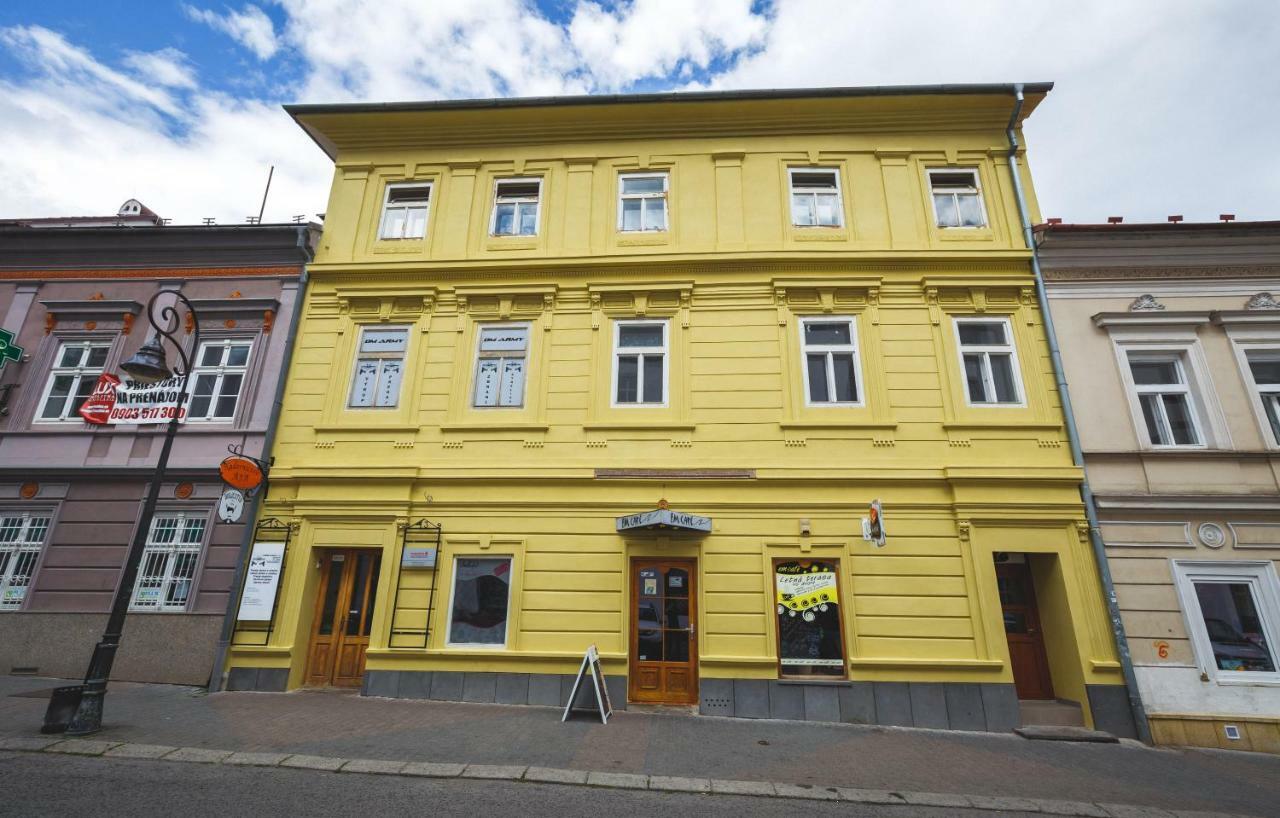 Apartman Centrum Банска-Бистрица Экстерьер фото